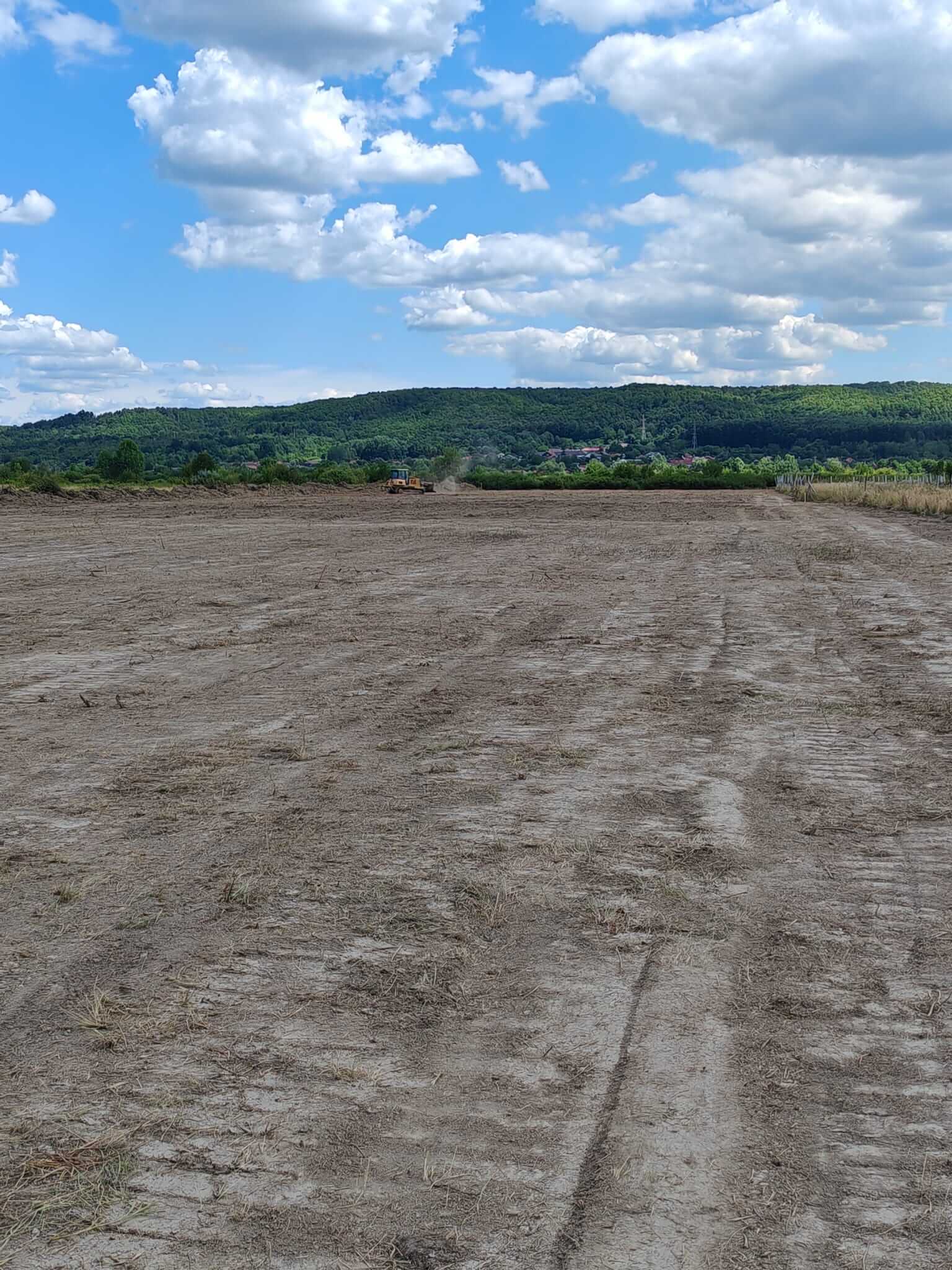 Pregatire si nivelare teren