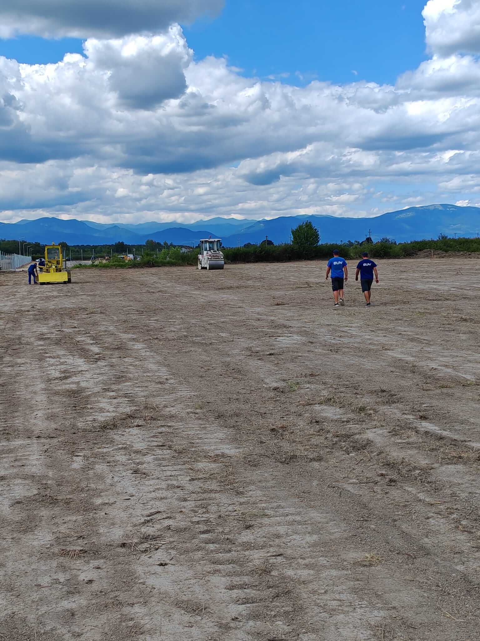 Teren nivelat pentru realizare parc fotovoltaic